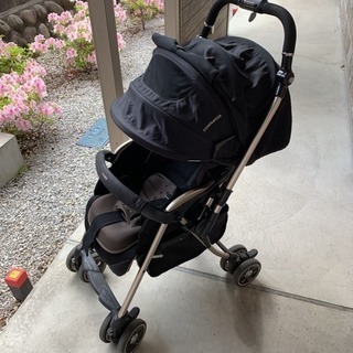 コンビ AB型ベビーカー ディアクラッセ オート4キャス XB-600