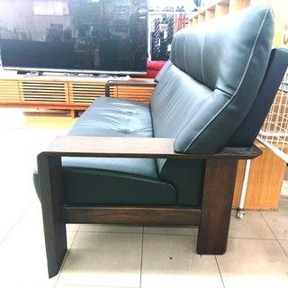 カリモク家具限定ブランドChitanoダンテ 3人掛けソファーの画像