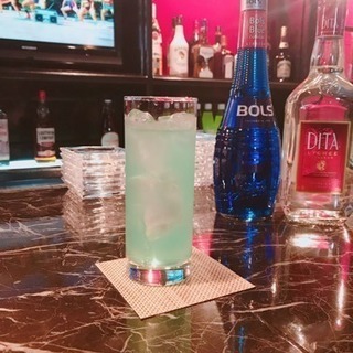 Shot Barスタッフの画像