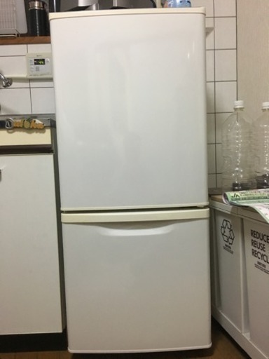 Panasonic 2ドア冷凍冷蔵庫 138L NR-B143W-W 2011年製