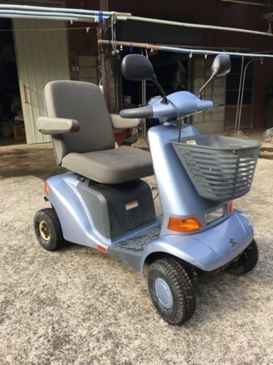 SUZUKI セニアカー、シニアカー、ラクーター