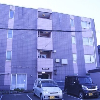 ウィークリー マンスリー地下鉄徒歩7分！  駐車場あり