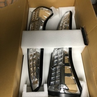 『取引中』c26セレナ用 フルLEDテールランプ