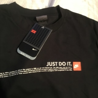 「Tシャツ複数購入割引可能」【《新品》ブランドTシャツ👕】NIKE（ナイキ）  PayPayやLINE Pay支払いOK！の画像