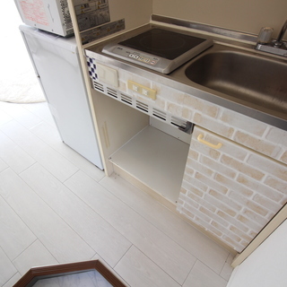 静岡市駿河区高松1ルーム！初期費用16,000円も条件次第で可能！　6月よりインターネット使用料無料　家具家電付きワンルームアパート　最上階 - 静岡市