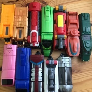 トッキュウレッシャー12個