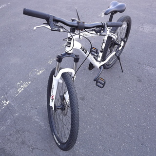 OPUS/オーパス マウンテンバイク 26インチ サイズM 自転車 STRAT 24段変速 2012年モデル 札幌 西岡店  の画像