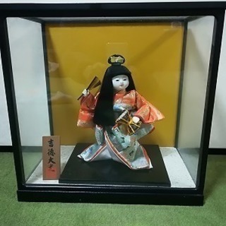 日本人形2体の画像