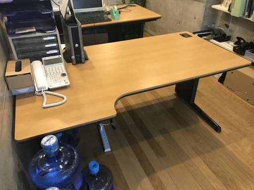 【 OKAMURA オカムラ】作業用デスク　木製机　広々オフィスデスク