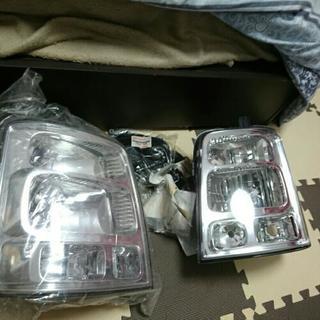 DA64W　ヘッドライト左右 DA64w ヘッドライト左右新品未使用