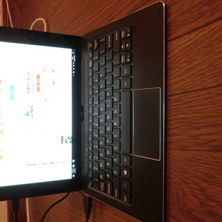 2in1 TabletPC クアッドコア win10 DVD