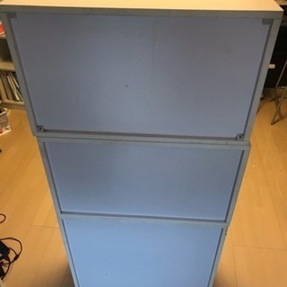 【取引中交渉中の為キャンセル待ちのみの受付】【都内、関東近隣、ある程度近ければ直接持っていけます】カラーボックス、棚、本棚、CD棚の画像