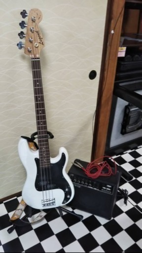 【リサイクルサービス八光　田上店　配達・設置OK】Vintage Quality Performance Legend エレキギター　