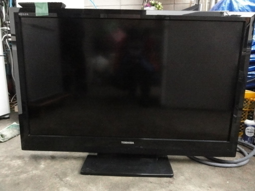 西９４９　TOSHIBA　液晶テレビ　４０型　４０A1