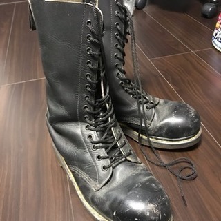 ドクターマーチン 14ホール 26.5