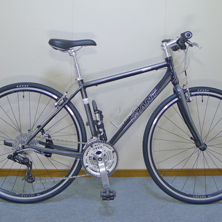 【値引不可】中古クロスバイク GIANT ESCAPE R3 2...