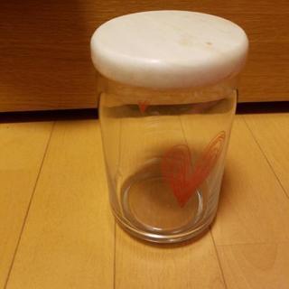 ガラス製保管容器
