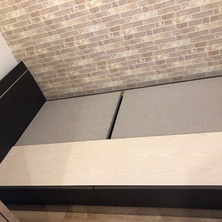 セミダブルベッドの画像