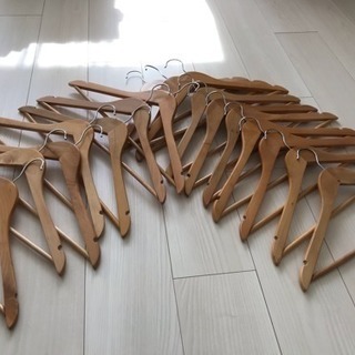 ニトリ ハンガー 18個
