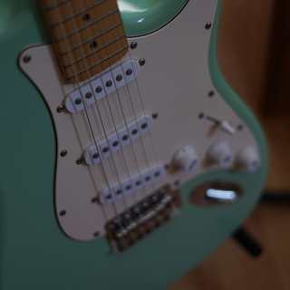 Playtech ST250 Maple Sonic Blue ストラトキャスターの画像