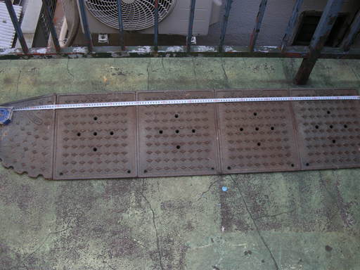 段差ステップ　キャスコーナー　使用品