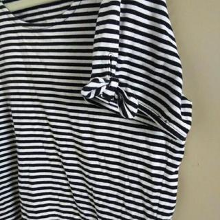 MサイズTシャツの画像