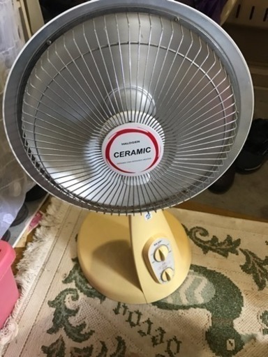 セラミック ハロゲンヒーター