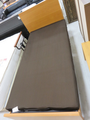 取りに来れる方限定！電動のリクライニングベッド！