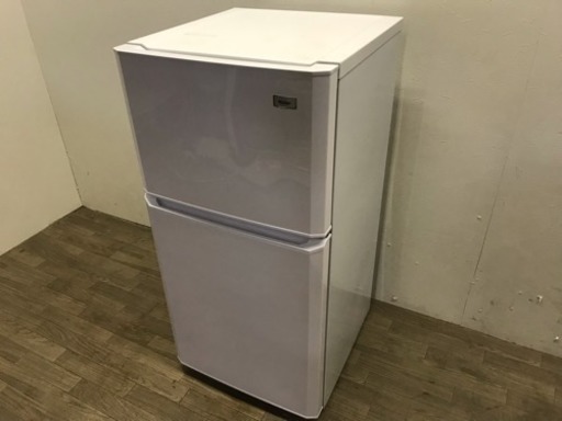 051003☆ハイアール 小さめ2ドア冷蔵庫 15年製☆