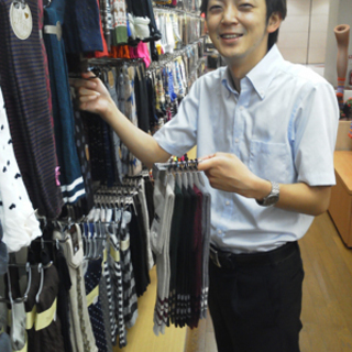 正社員募集！新卒、中途【靴下専門店 コポ】 店長候補、週休２日シフト制の画像