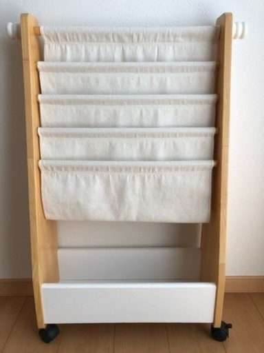 絵本棚  絵本ラック おもちゃ入れ コロコロ付き