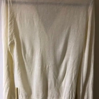 Vネック カーディガン 春夏秋の画像