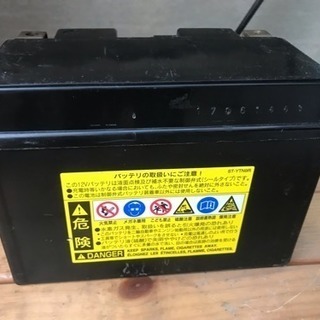 日本製  GSユアサ  中古バッテリー  YTZ14Sの画像