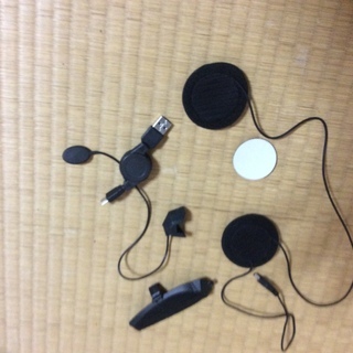 サインハウスB+COM ヘルメット装着済み。おまけ付き  