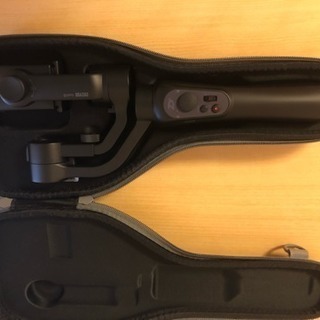Zhiyun スマホ用3軸スタビライザージンバル