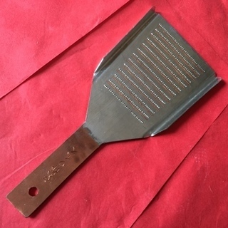 【新品・未使用】京都で名の通った「有次」さんの銅製おろし器「すえひろ」の画像