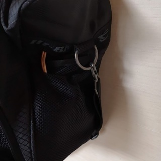 HI-BRID スパイクも入る！スポーツバッグの画像
