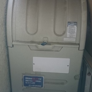 （交渉中）プラスチック製収納箱　あげます