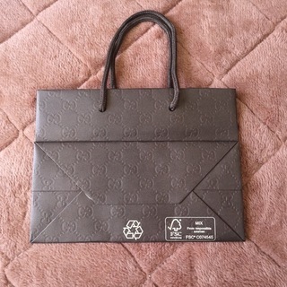GUCCI紙袋の画像