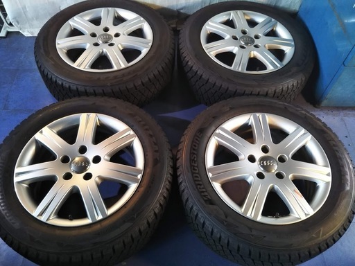 アウディ Q7純正 【冬/スタッドレス付き】~90％富山 一番人気のブリヂストン DM-V２ 235/60R18 アウディ純正 中古/4本 PCD130 アウディQ7