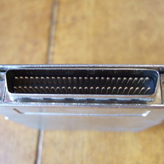SCSI 終端子
