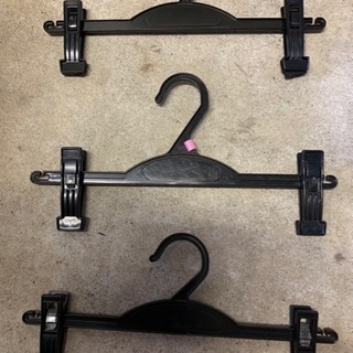 0円 無料 パンツ スカート ボトムズ ハンガー トップス ハンガー 多数ありの画像