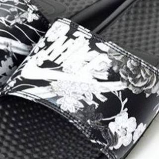 入手困難❗【日本完売 NIKE サンダル】男女兼用･正規品の画像