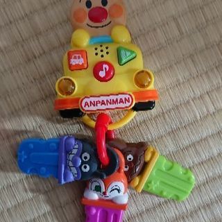【人気のアンパンマン♪】おもちゃ４点セットです。の画像