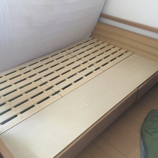 収納付きベッド