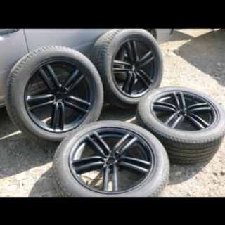255/50 R19