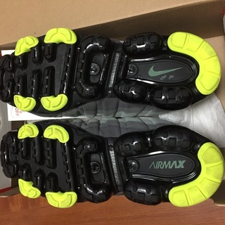 ナイキ ヴェイパーマックス 95 イエローグラデーション ネオンイエロー