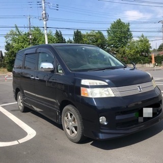 ヴォクシー   煌めき 17年式 車検付き 4WD