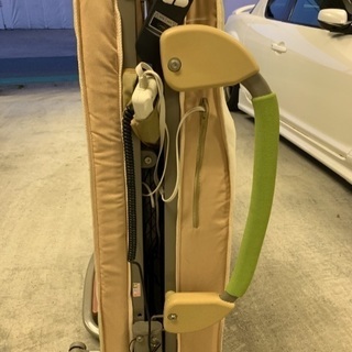 介護ベッドの画像