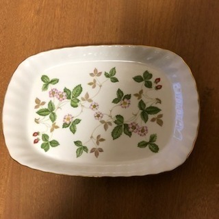 ウエッジウッドワイルドストロベリー皿